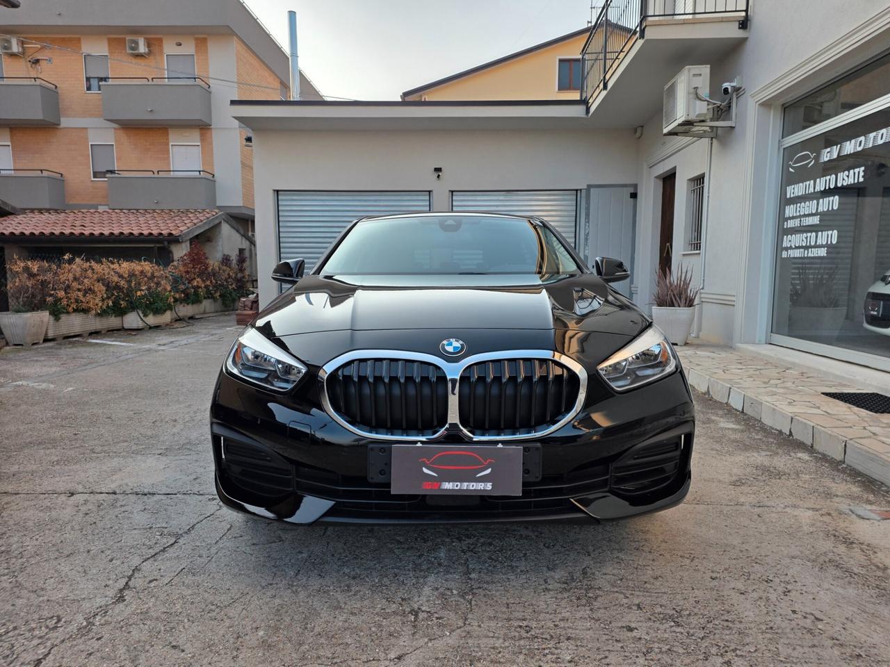 Bmw 118i F70 Serie 1 Berlina 5 porte 2020