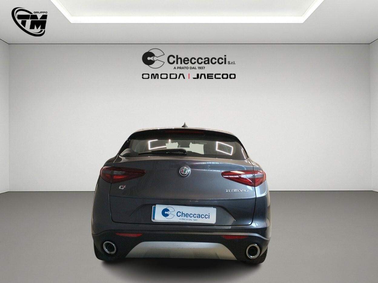 Alfa Romeo Stelvio 2.2 Turbodiesel 190 CV AT8 Q4 Business
