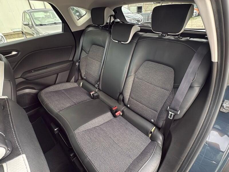 Renault Captur Captur 1.6 E-Tech full hybrid Techno 145cv auto