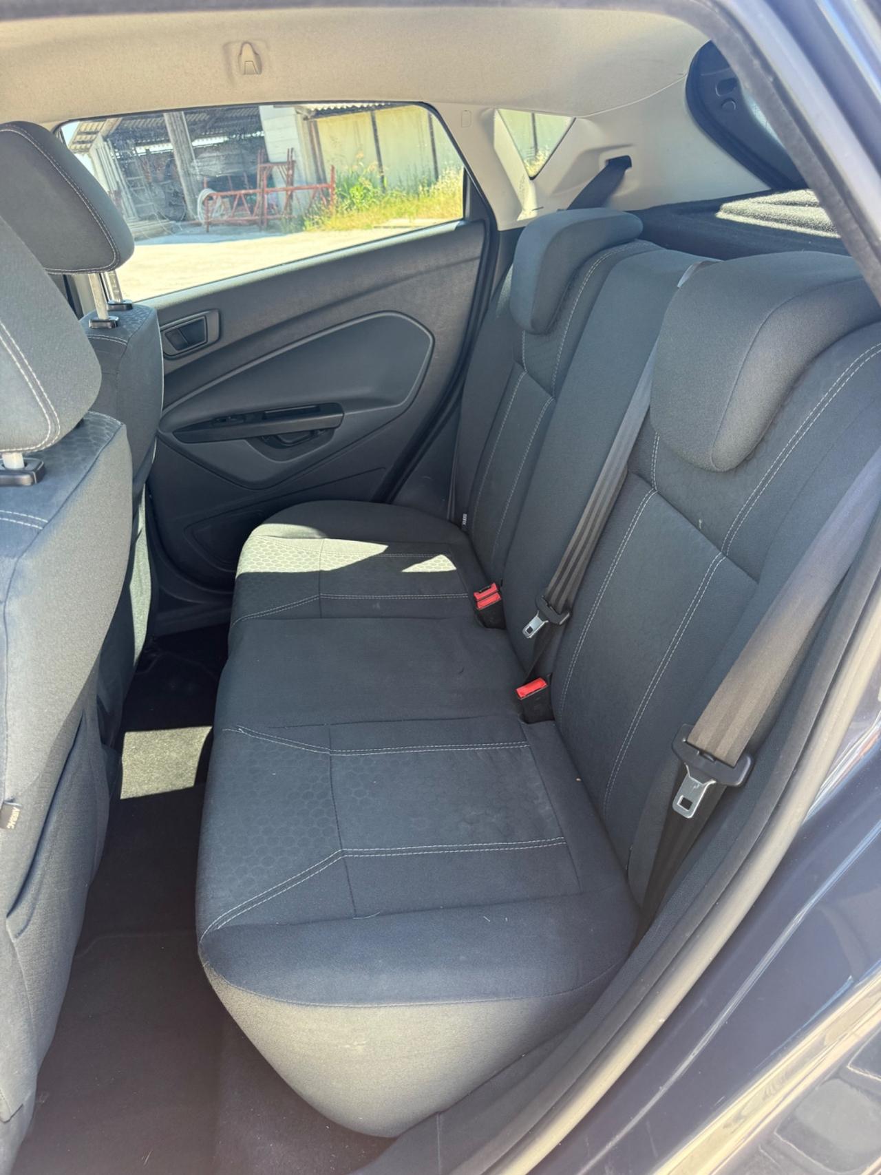 Ford Fiesta Titanium 1.2 Benzina Metano NEOPATENTATI