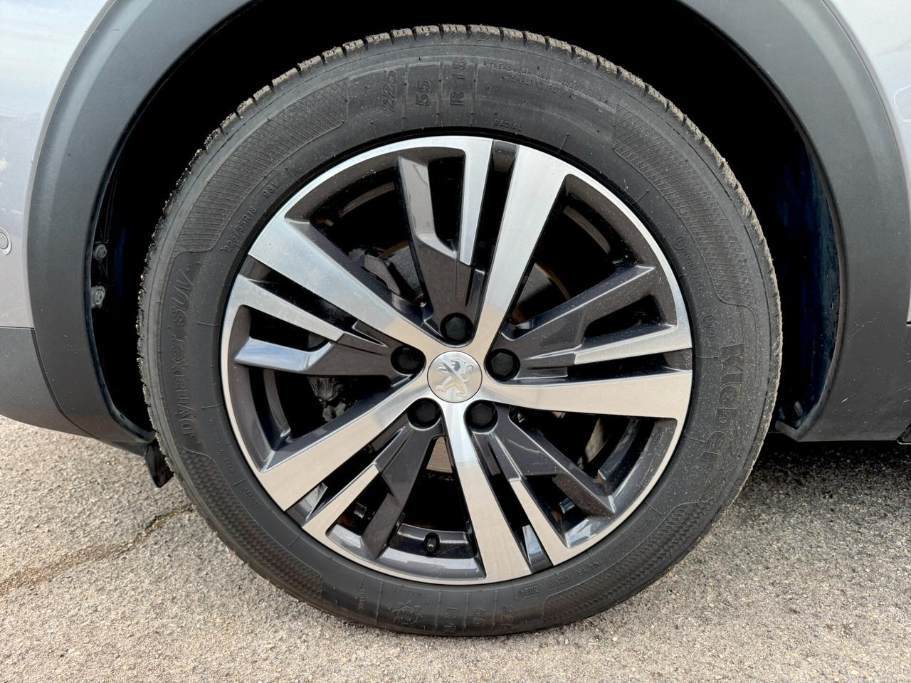 Peugeot 3008 BlueHDi 130 S&S EAT8 Allure