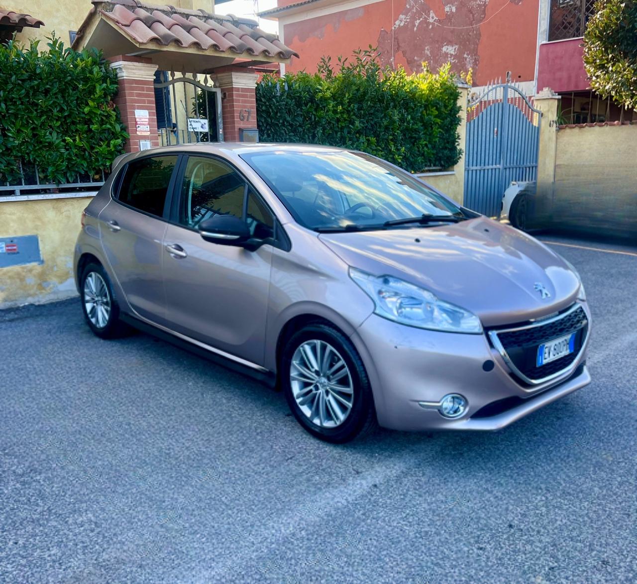 Peugeot 208 1.4 VTi 95 CV 5p. GPL Touring sport