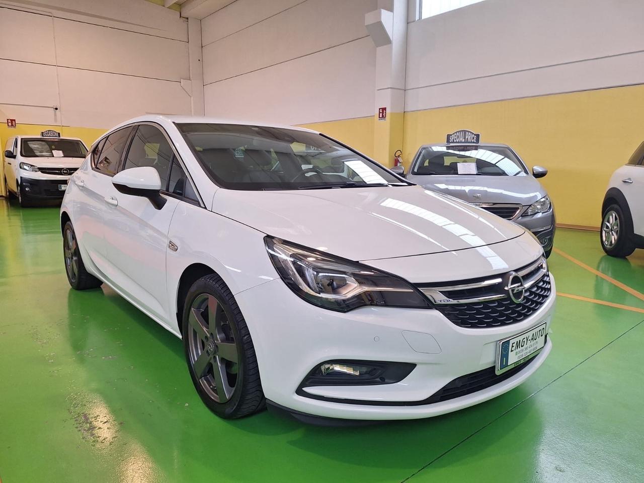 Opel Astra 1.4b. Turbo 150CV 5 porte