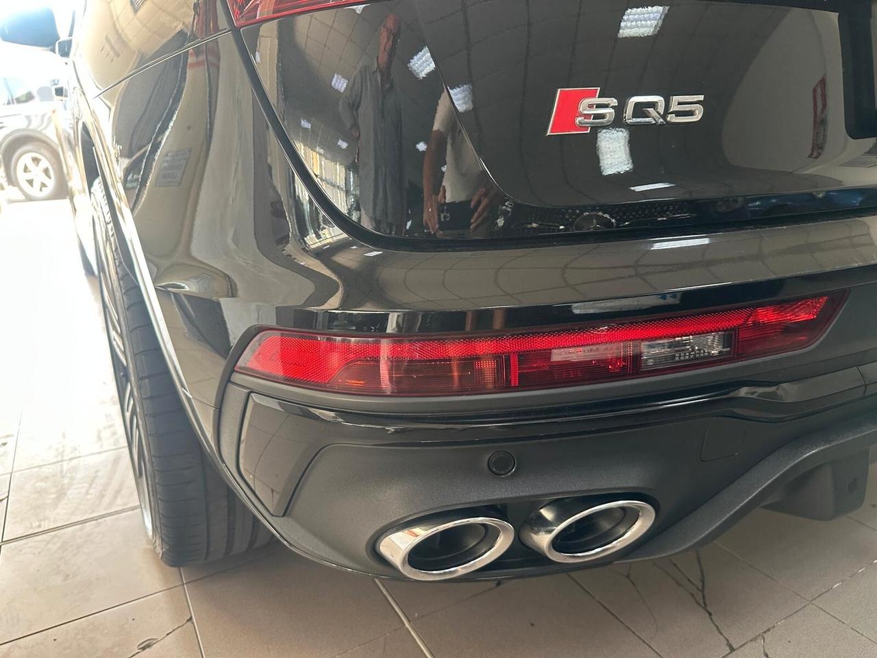 AUDI SQ5 3.0 MHEV FULL OPTIONAL FATTURABILE