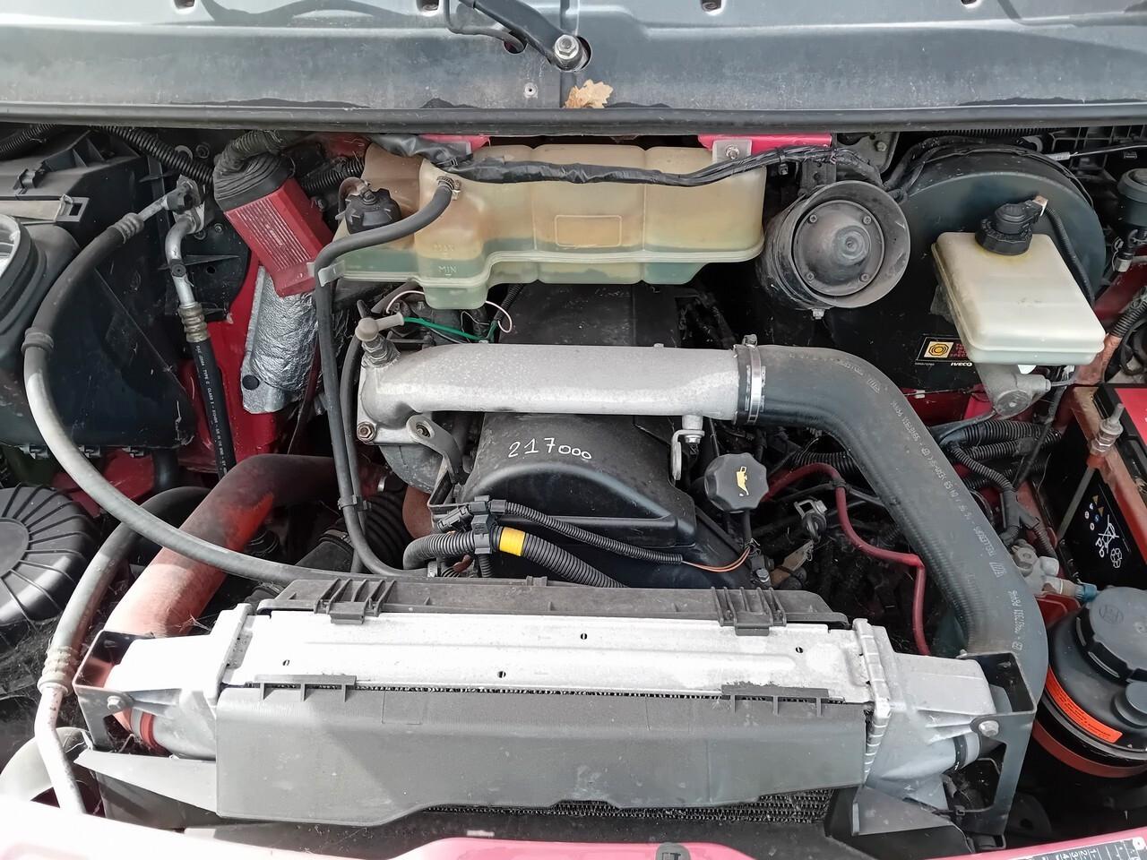 IVECO TURBO DAILY 35C13 CON CASSONE ISOTERMICO