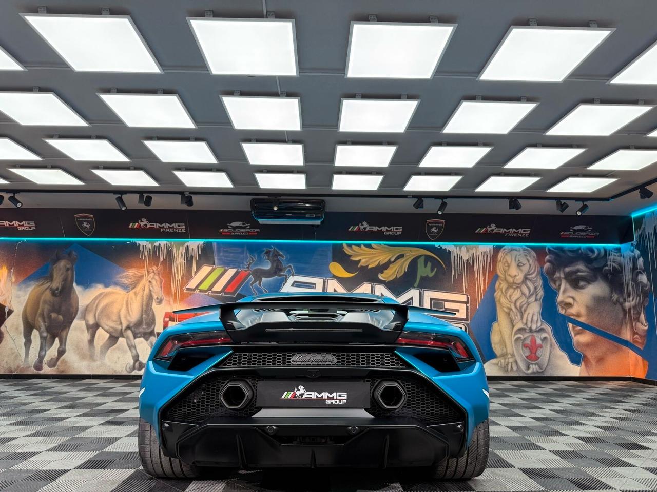 Lamborghini Huracan Coupe 5.2 Tecnica 640cv (816)