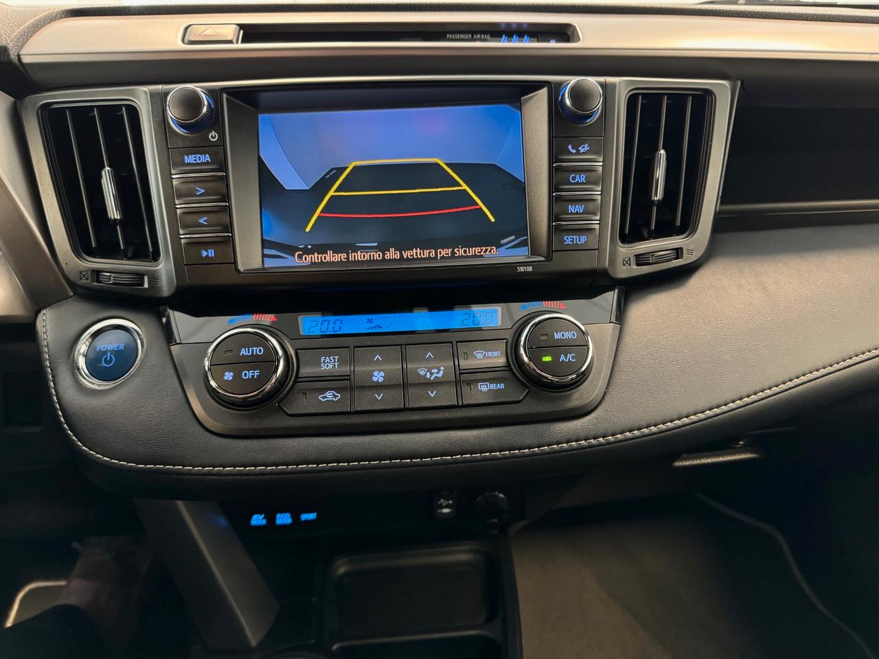 Toyota RAV 4 RAV4 2.5 Hybrid 2WD Dynamic 60.000 KM