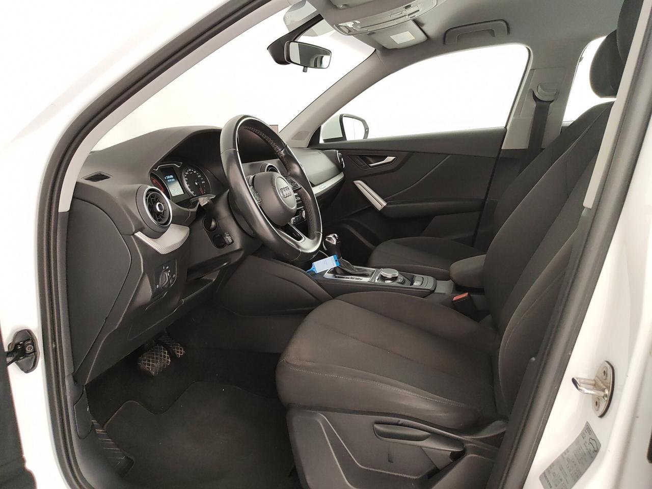 Audi Q2 30 TDI Business