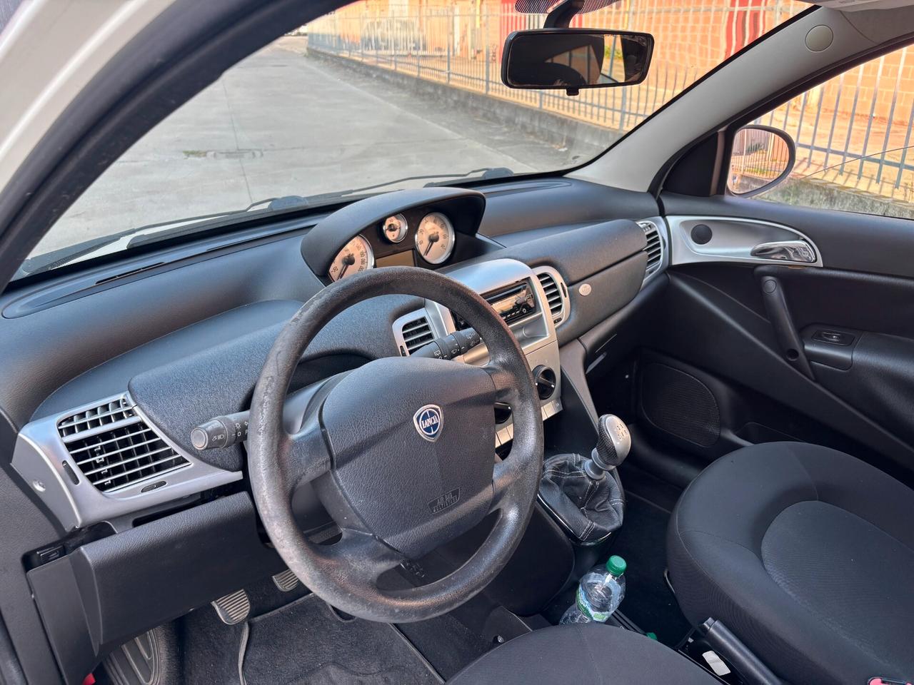 Lancia Ypsilon 1.2 69 CV Platino