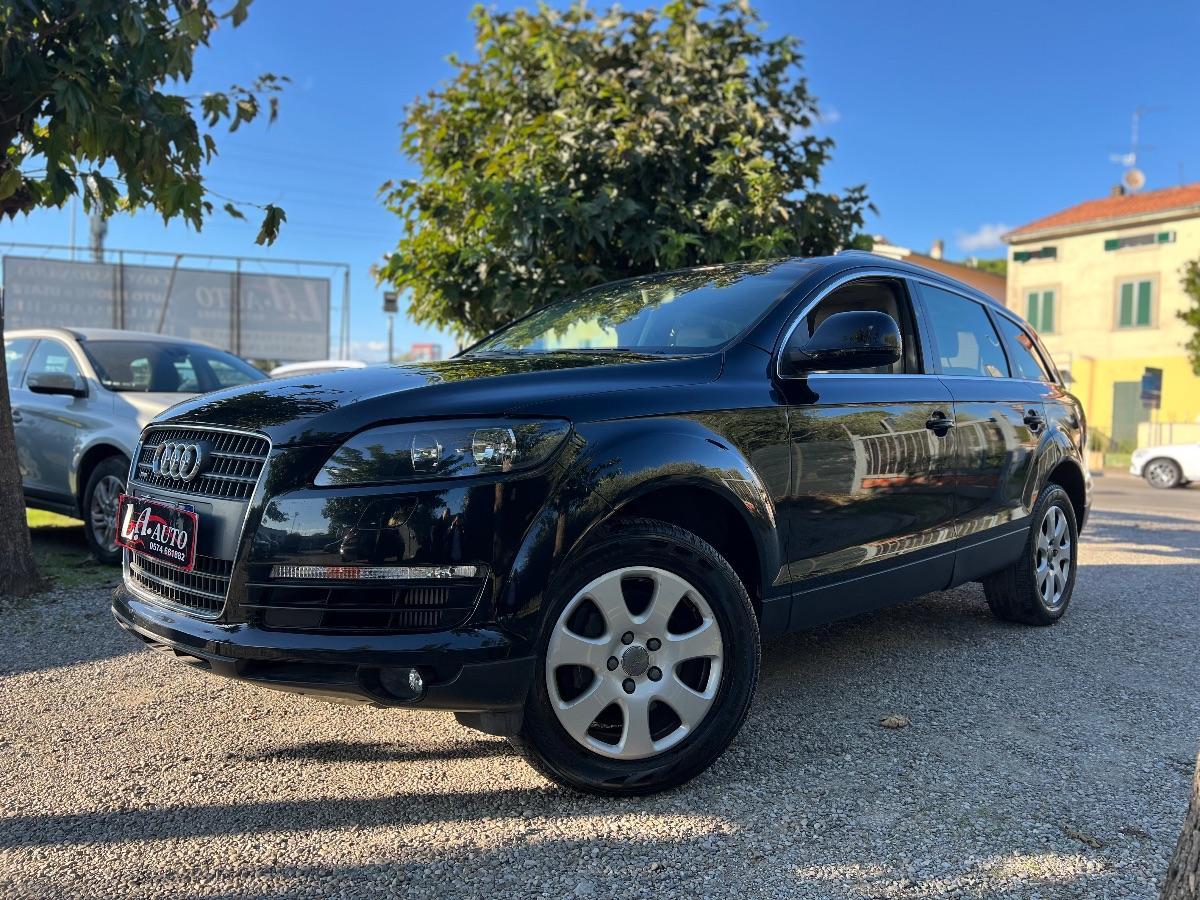 AUDI - Q7 - 3.0 V6 TDI 240 CV F.AP. quattro tip.