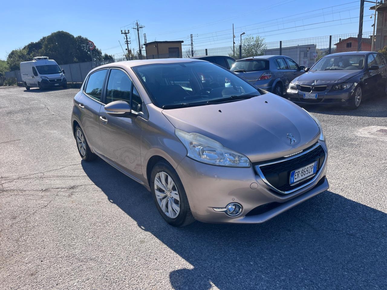 Peugeot 208 1.2 VTi 82 CV 5 porte Active