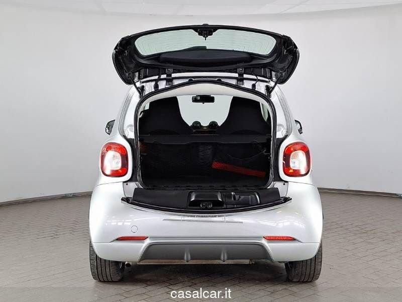 smart fortwo fortwo 70 1.0 twinamic Superpassion 3 ANNI DI GARANZIA KM ILLIMITATI PARI ALLA NUOVA