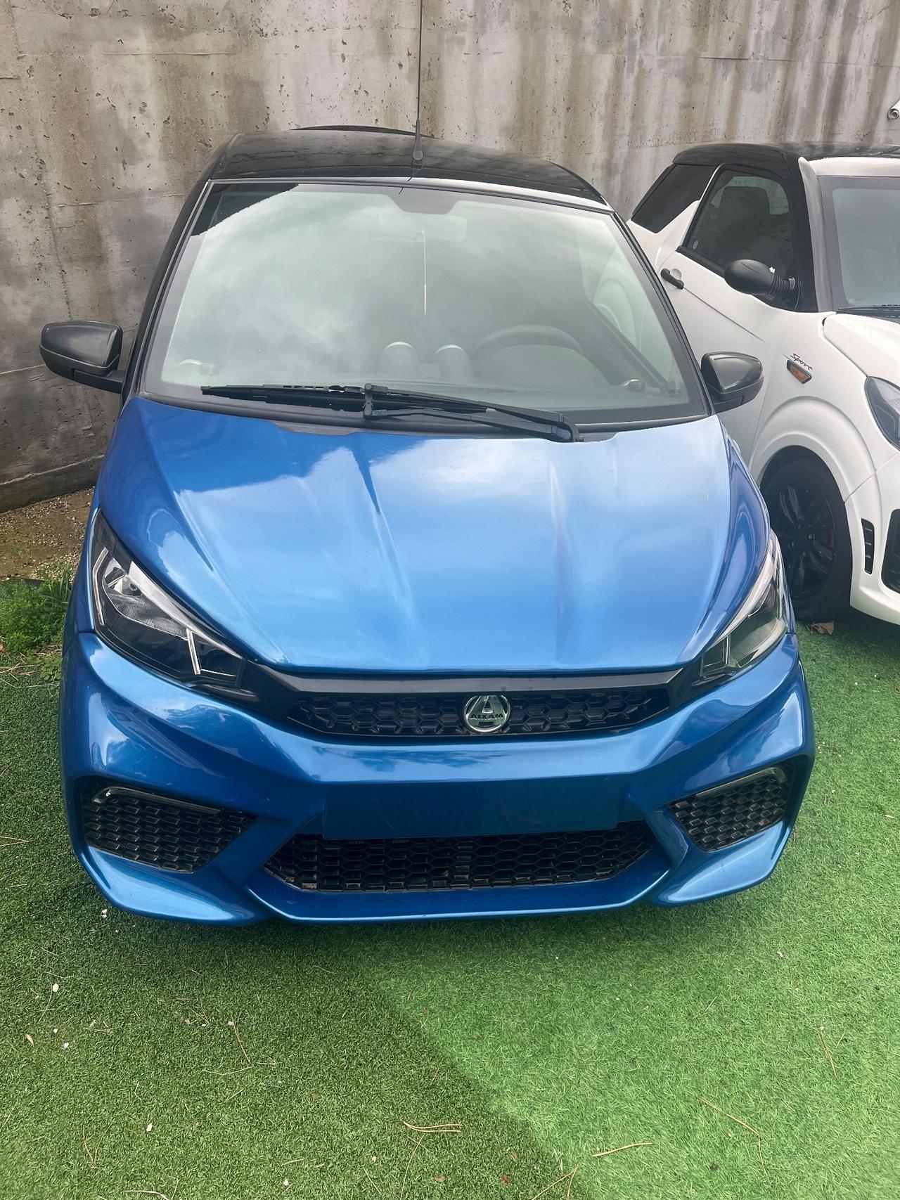 Aixam Emotion gto blu 2021 15000 km