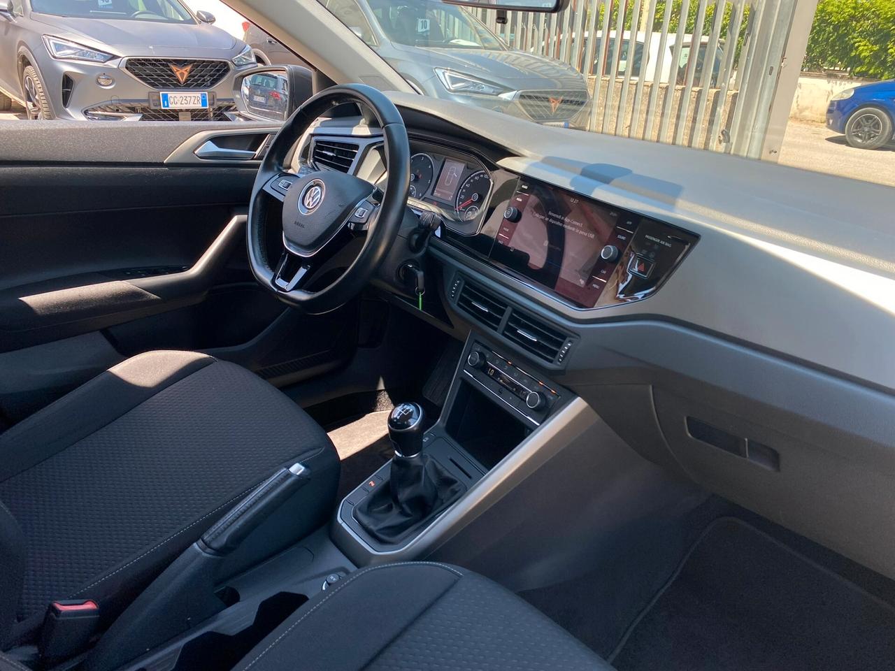 Volkswagen Polo Comfortline 1.6 TDI 80CV