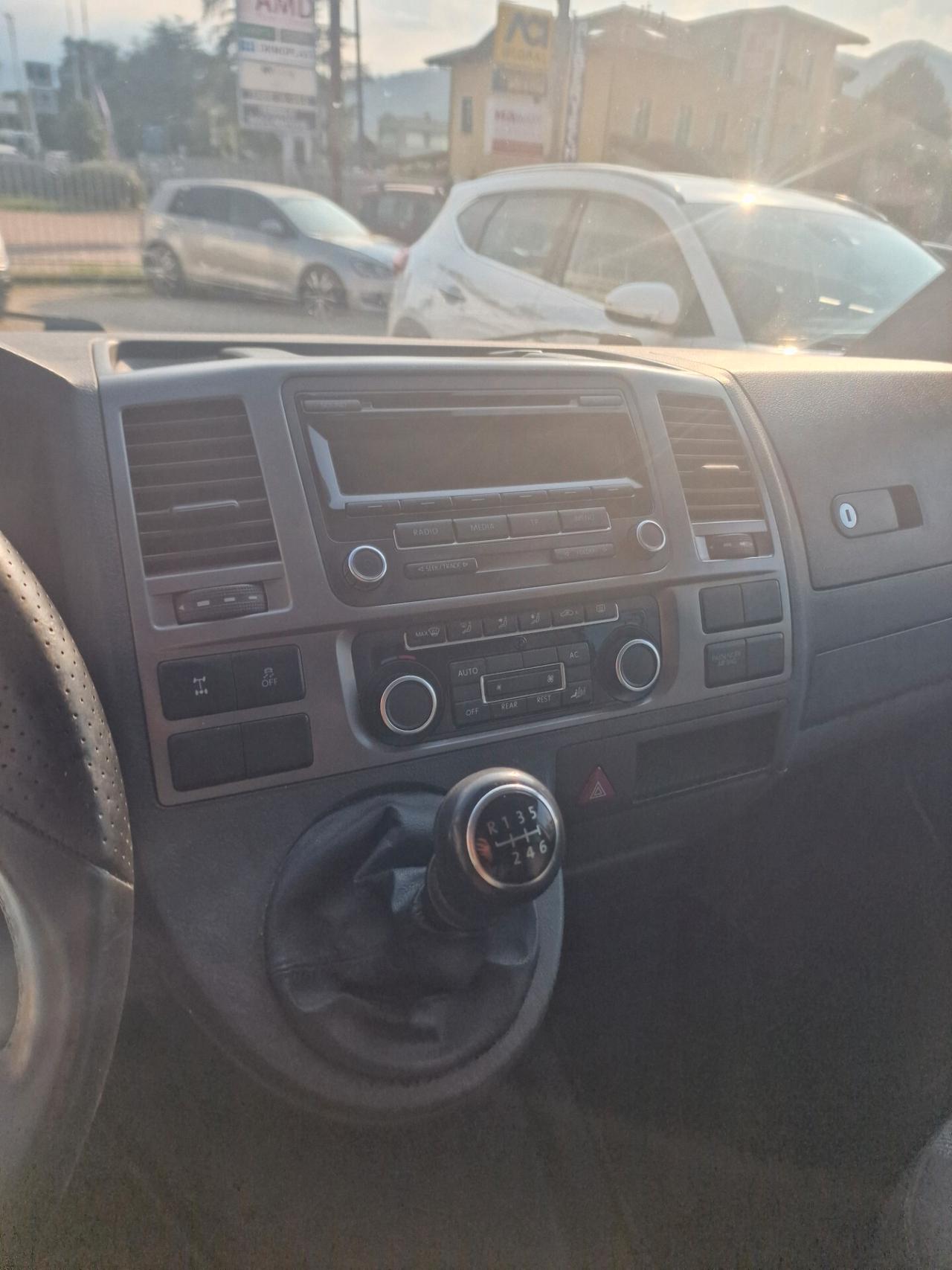 Volkswagen Transporter 2.0 TDI 140CV PC Kombi