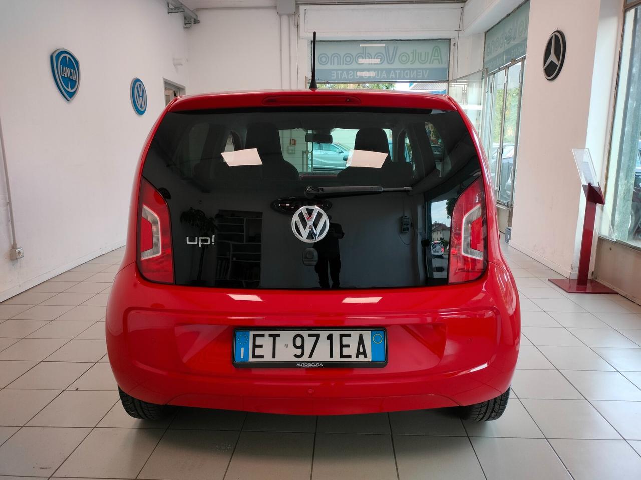 Volkswagen up! 1.0 75 CV 5p. high