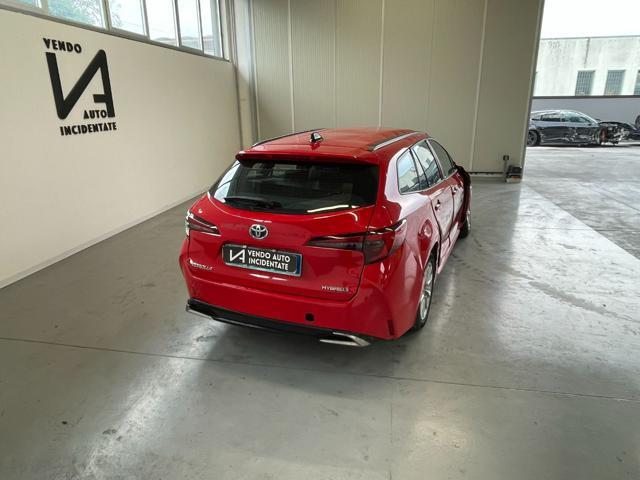 TOYOTA Corolla ACTIVE 1.8 HYBRID TOURING SPORTS