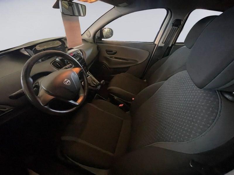 Lancia Ypsilon Ypsilon 1.3 MJT 16V 95 CV 5 porte S&S Silver
