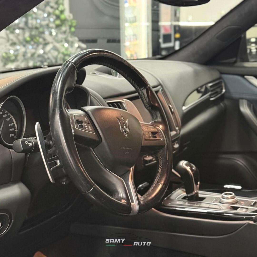 Maserati Levante V6 Diesel Granlusso Nerissimo