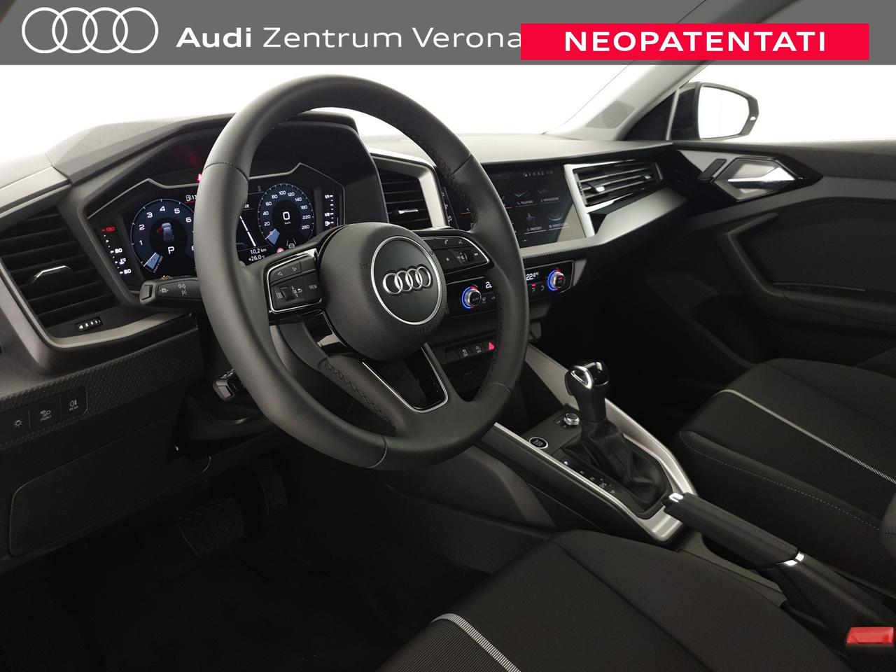 Allstreet 30TFSI 116CV S tronic Identity Contrast