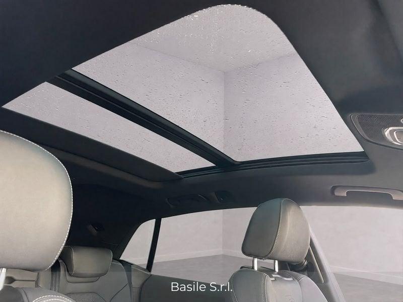 Audi Q8 55 TFSI e 290kW quattro tip. S Line Ed.