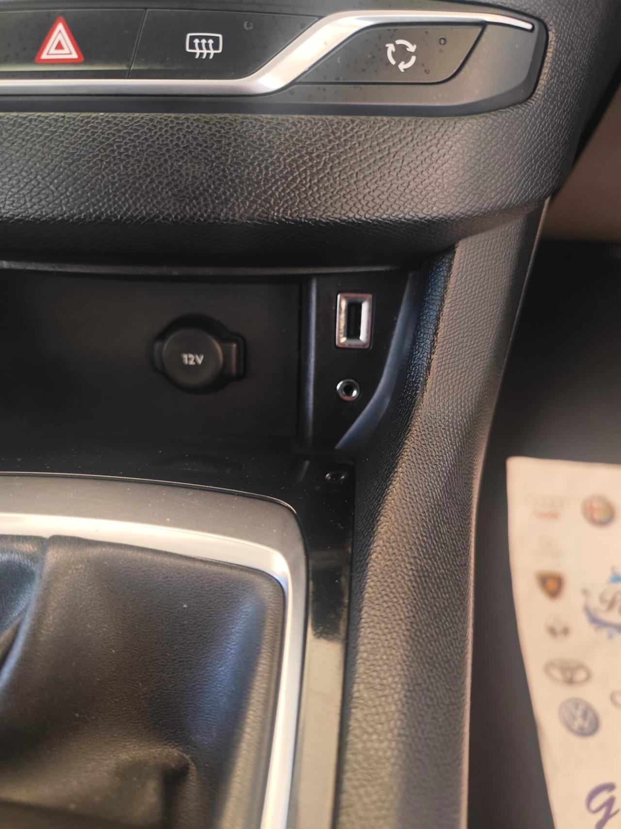 Peugeot 308 BlueHDi 120 S&S Business