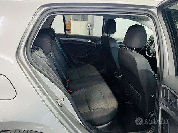 Volkswagen Golf 7.5 1.6cc 115 CV highline anno 2019.