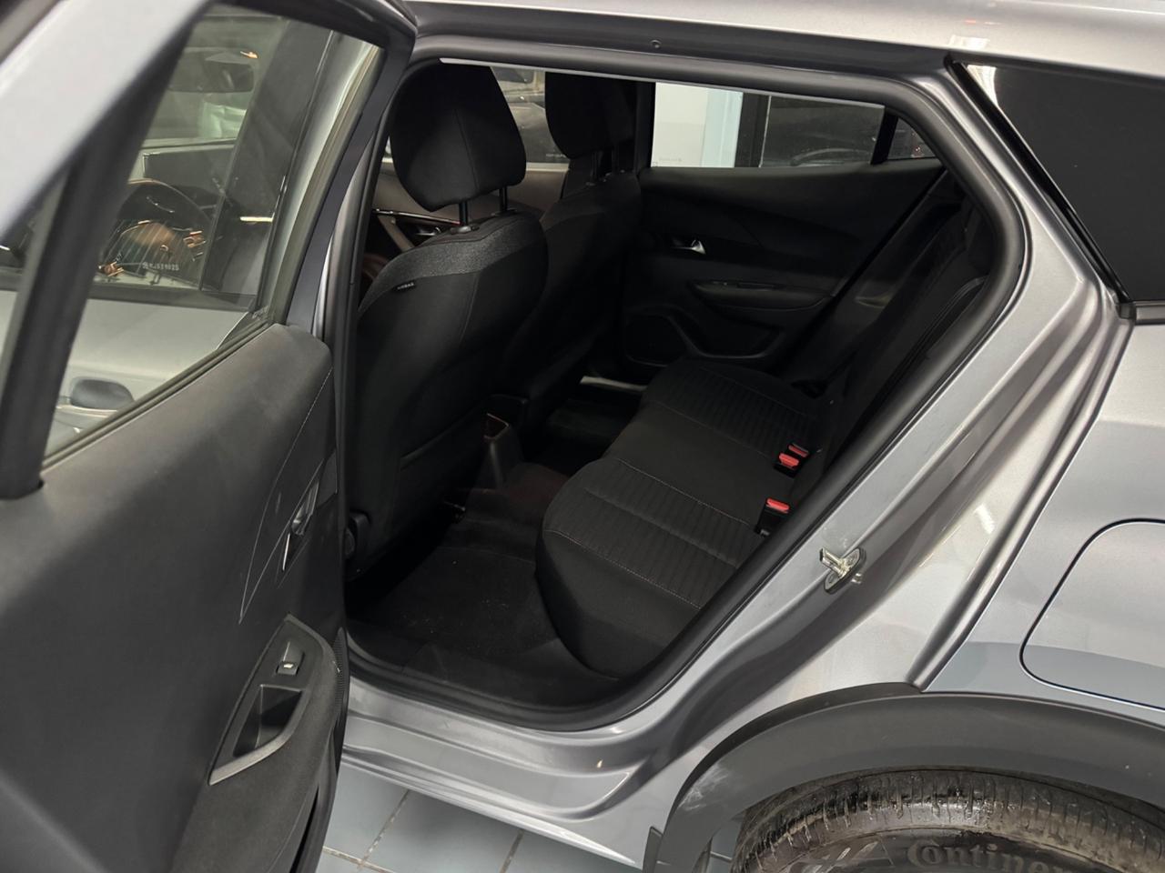 Peugeot 2008 BlueHDi 110 -SOLO 43.000 KM-