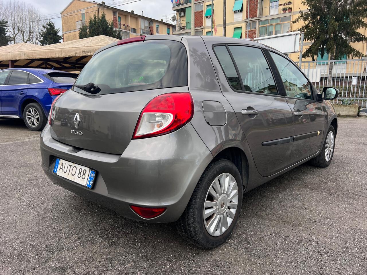 Renault Clio 1.2 16V 5 porte Luxe