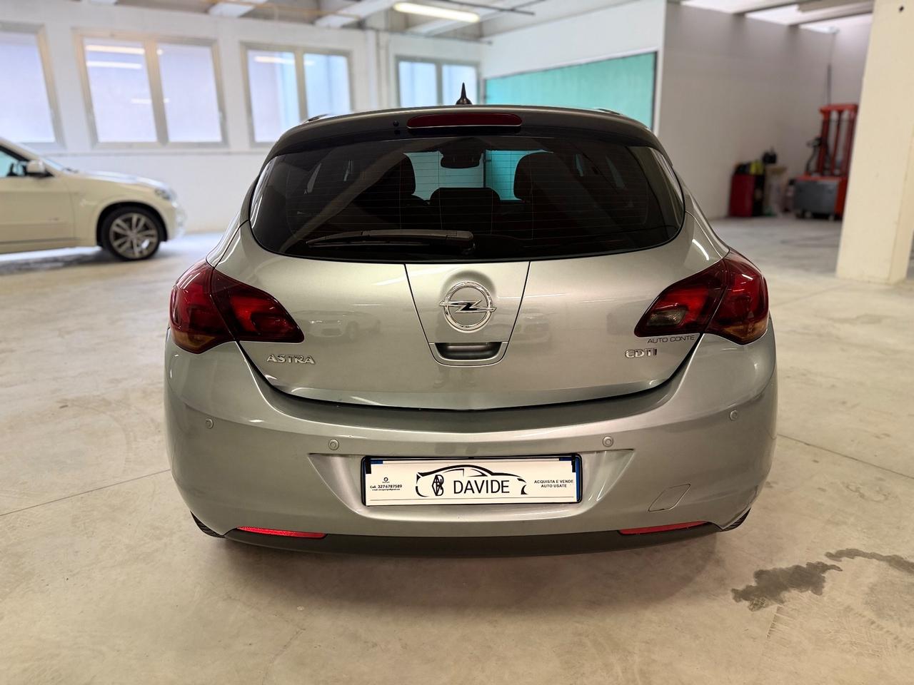 Opel Astra 1.7 CDTI 110CV 5 porte Cosmo