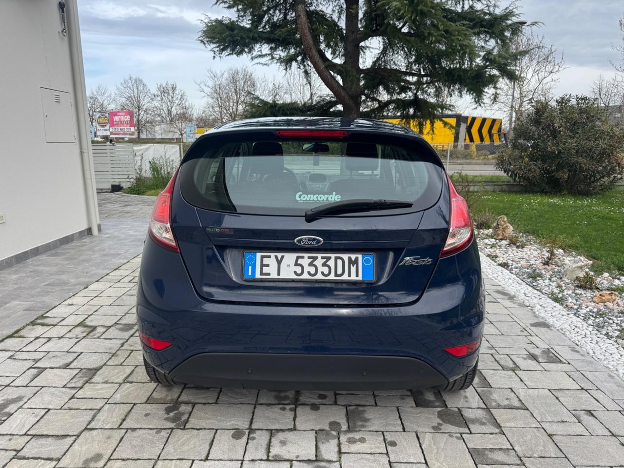 Ford Fiesta 1.5 TDCi 75CV 5 porte Business OK NEOPATENTATI
