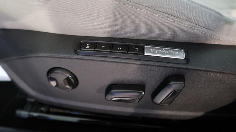 Volkswagen Golf 1.4 TSI eHYBRID 204 CV DSG Style