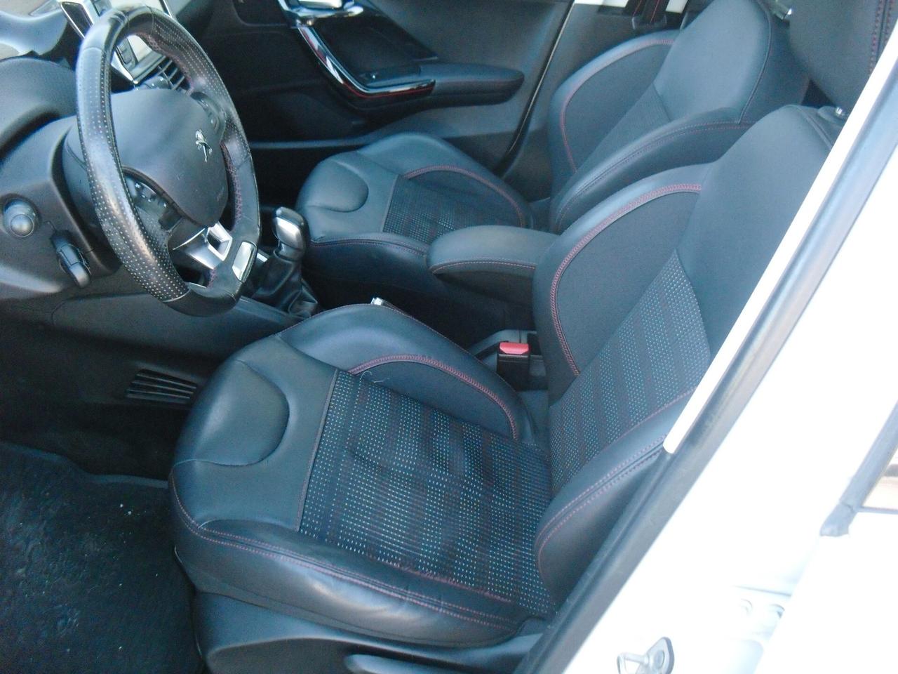 Peugeot 208 BlueHDi 100 5p. GT Line ICE White, FULL OPTIONAL, OTTIME CONDIZIONI!!