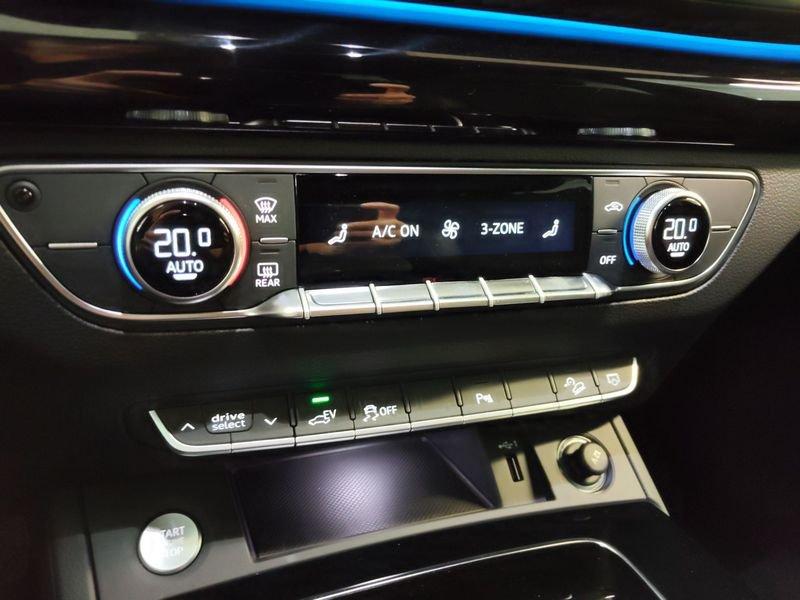 Audi Q5 SPB 50 TFSI e quattro S tronic Identity Black