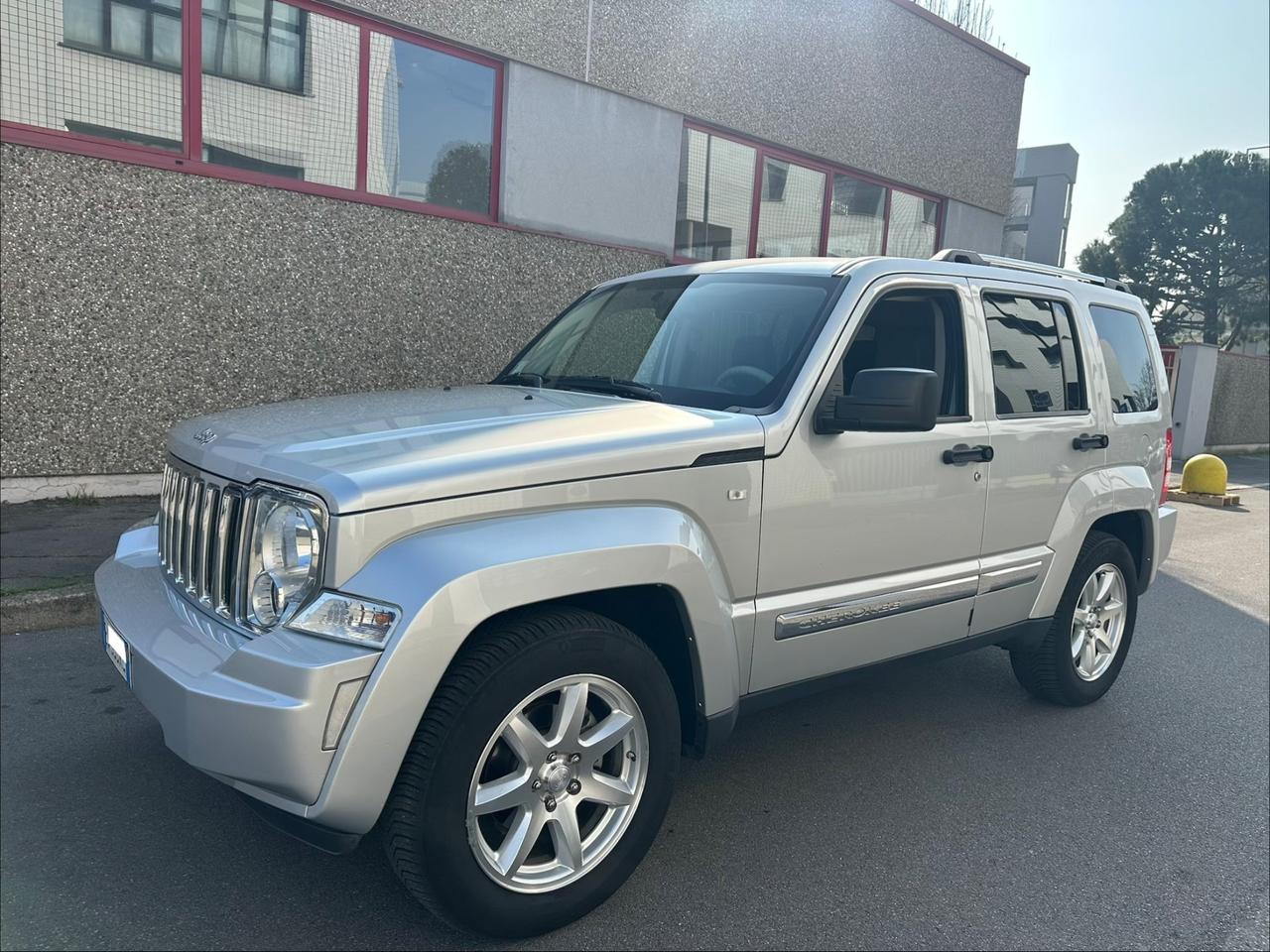 Jeep Cherokee 2.8 CRD DPF Limited Auto - solo 70000 km