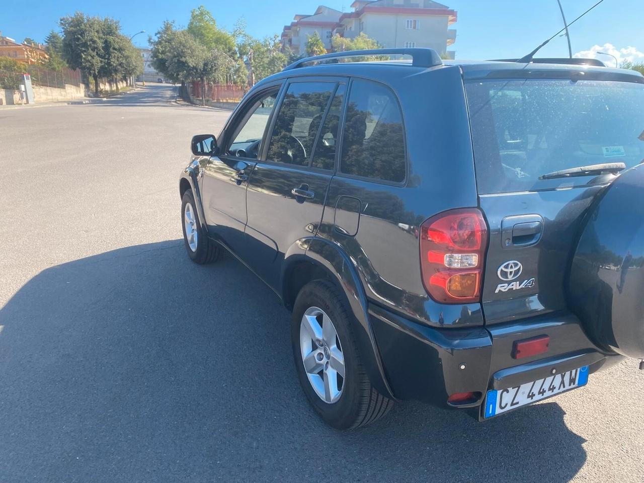 Toyota RAV 4 RAV4 2.2 D-4D 136 CV Luxury