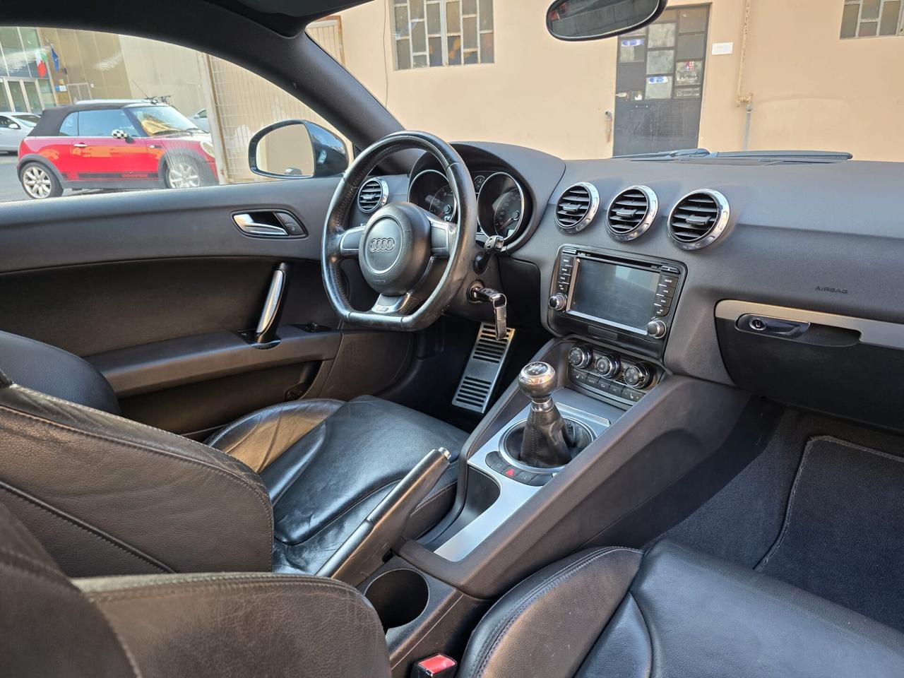 Audi TT Coupé 2.0 TFSI possibilita 12 mesi garanzia