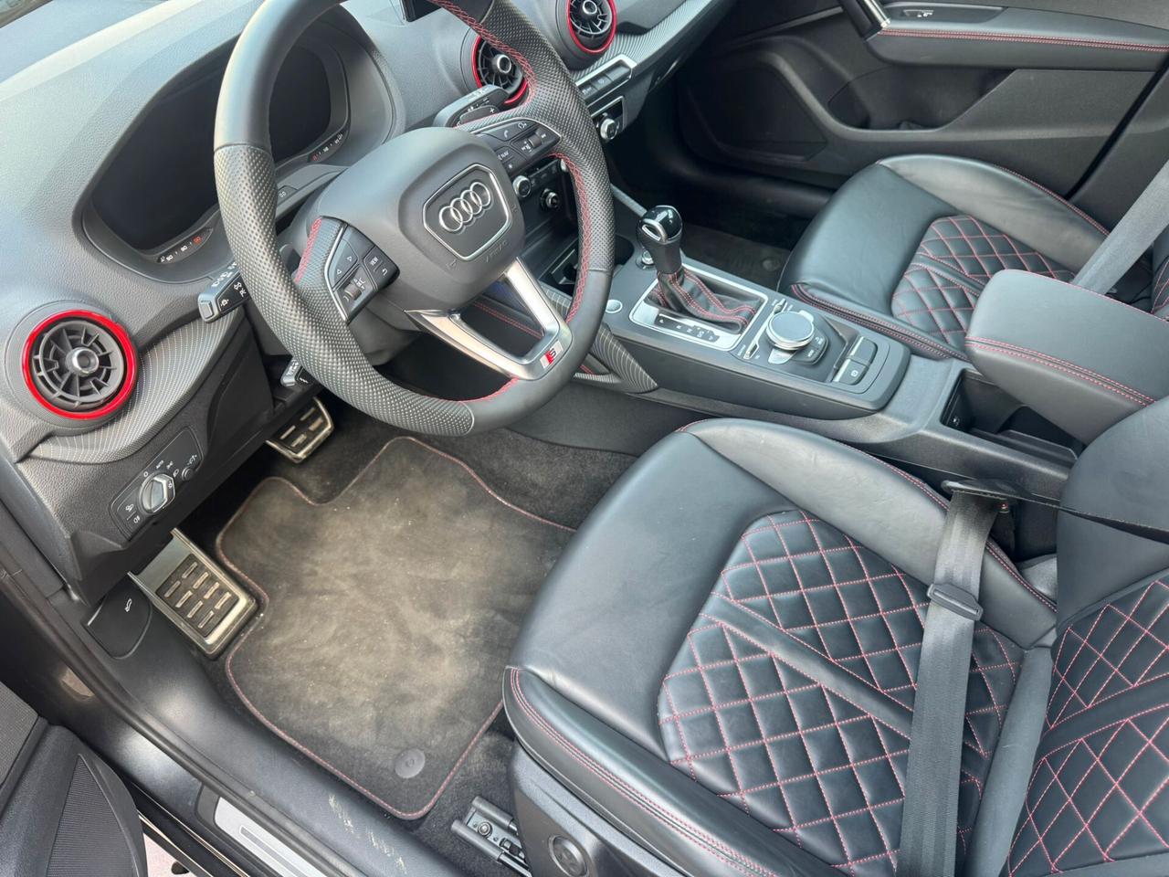 Audi Q2 30 TDI S tronic line Edition FULL