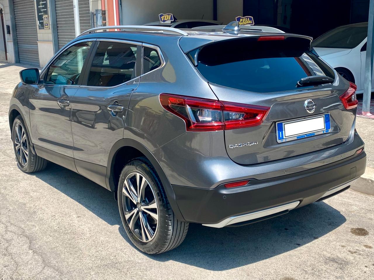 Nissan Qashqai 1.6dci 130cv"TETTO PANORAMICO-AUTOM."