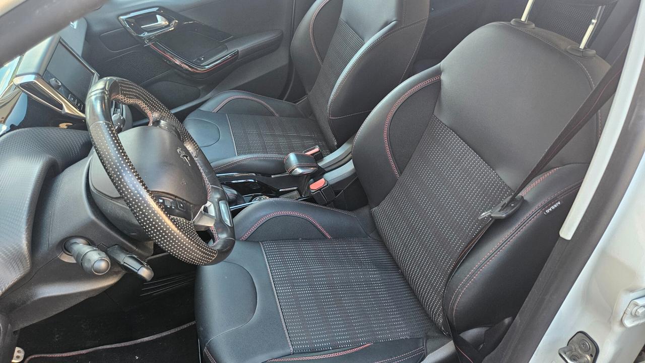 Peugeot 2008 1.2 t Gt Line 130 CV CAMERA-ANDROID AUTO