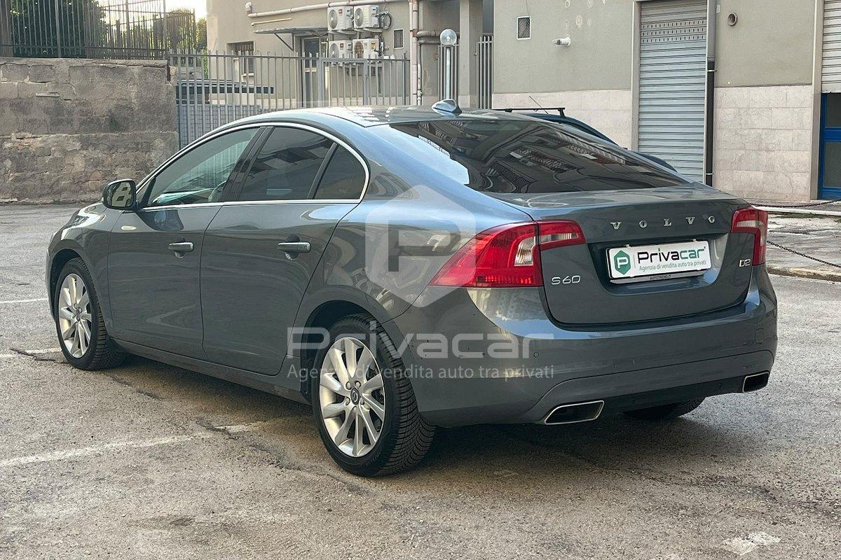 VOLVO S60 D2 Geartronic Momentum
