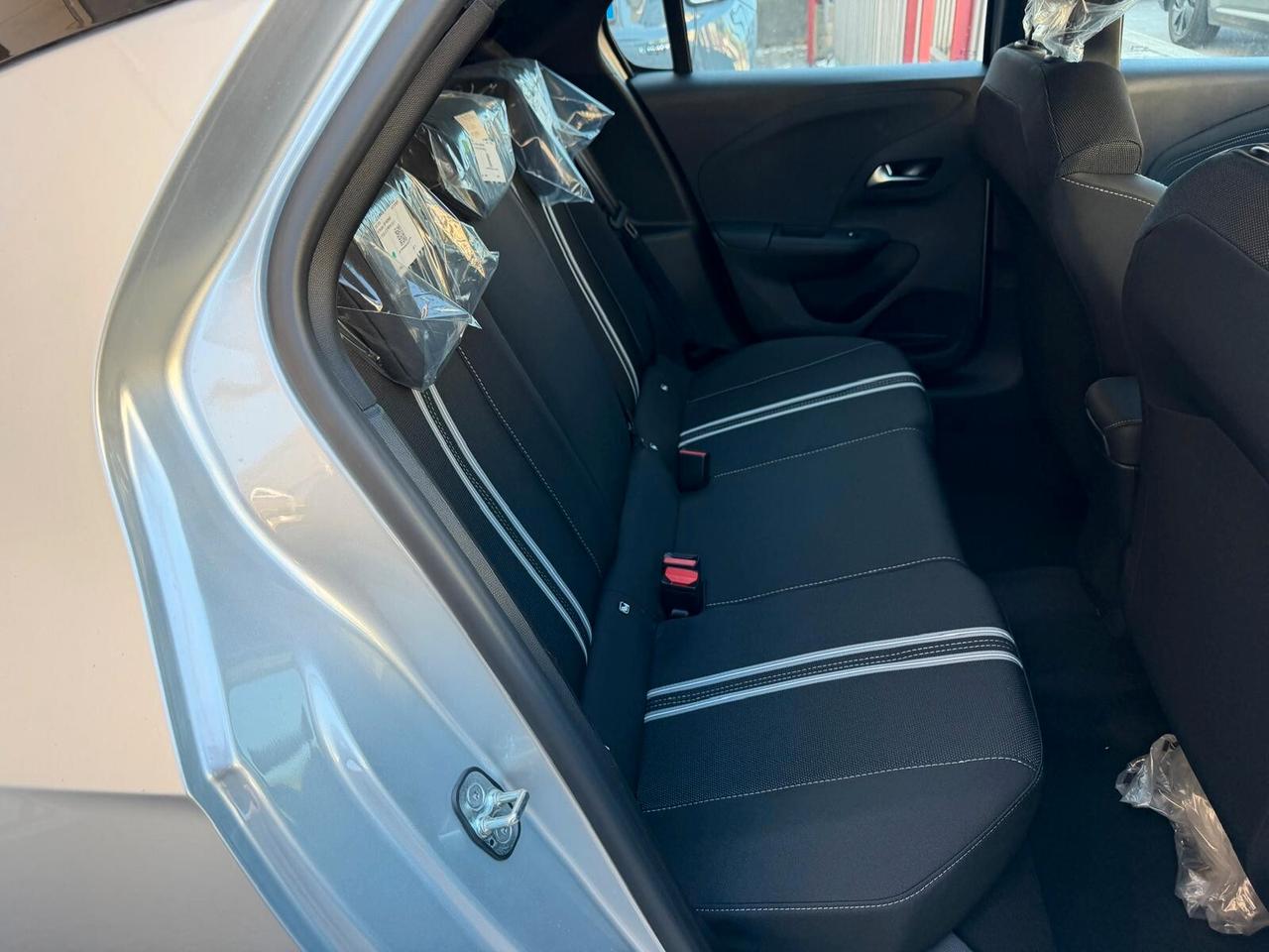 Opel Corsa 1.2 TURBO 100 CV GS