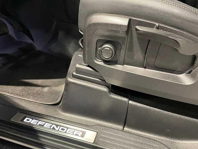 Land Rover Defender 90 X-Dynamic S - IVA ESPOSTA