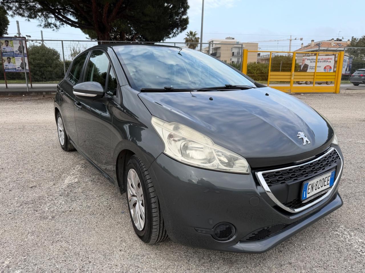 Peugeot 208 1.4 HDi 68 CV 5 porte Active