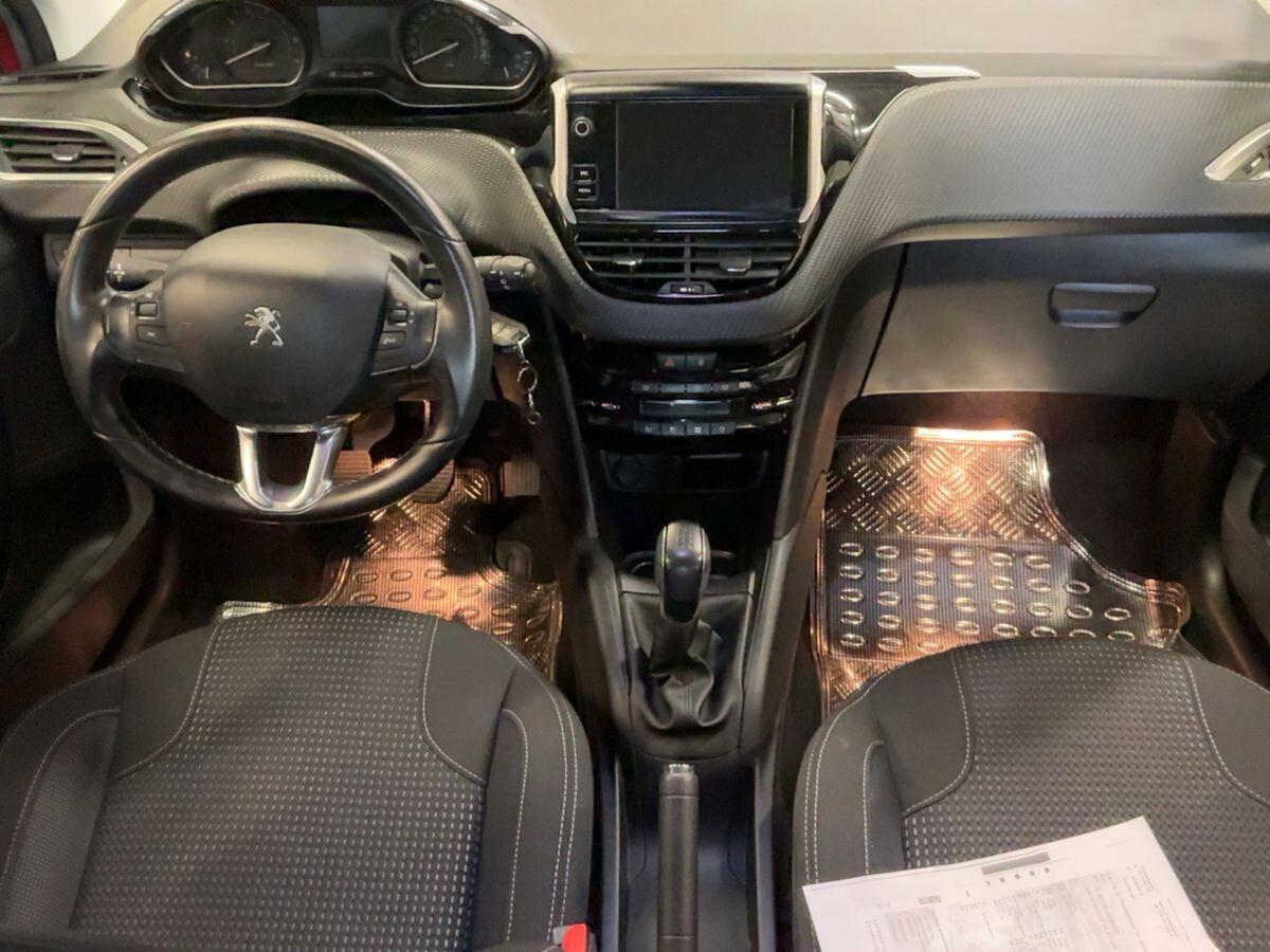 Peugeot 208 1.2 Tech Edition