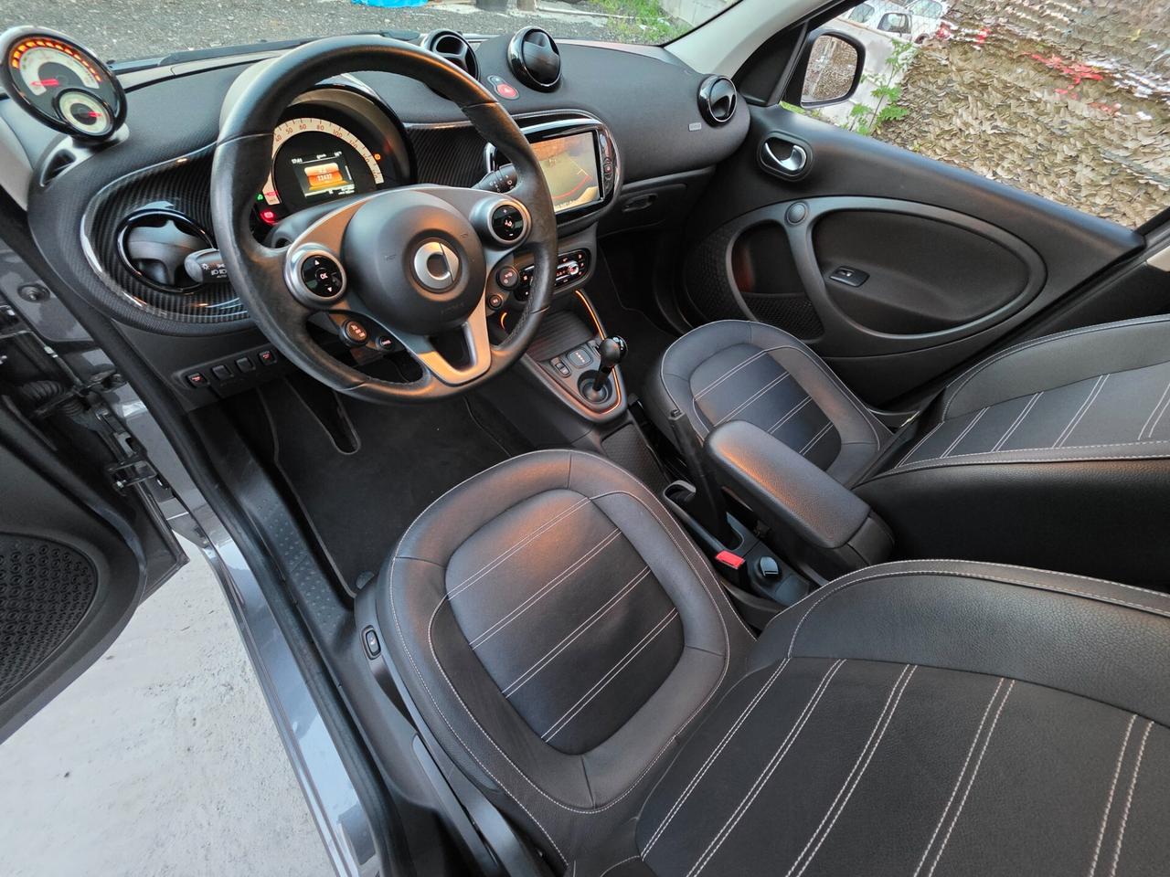 Smart ForFour EQ Passion AUTOMATICO ZAMPOGNAUTO CT