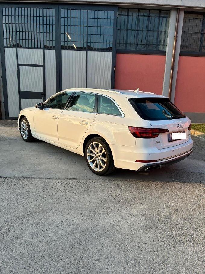 Audi A4 2.0 TDI 190 CV ultra S tronic