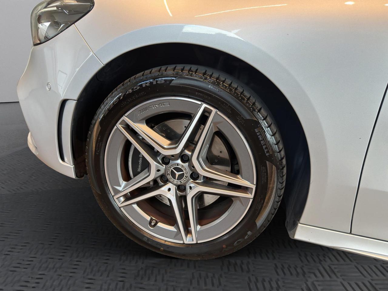 Mercedes B 250 e eq-power premium auto