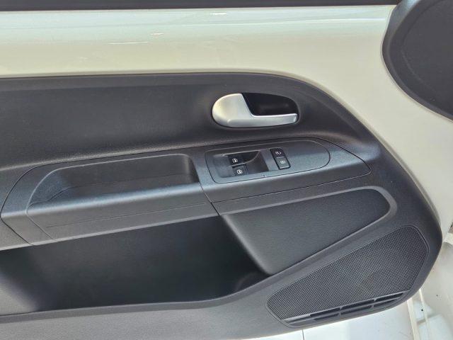 VOLKSWAGEN up! 1.0 5p. EVO move up! BlueMotion Technology da ?119