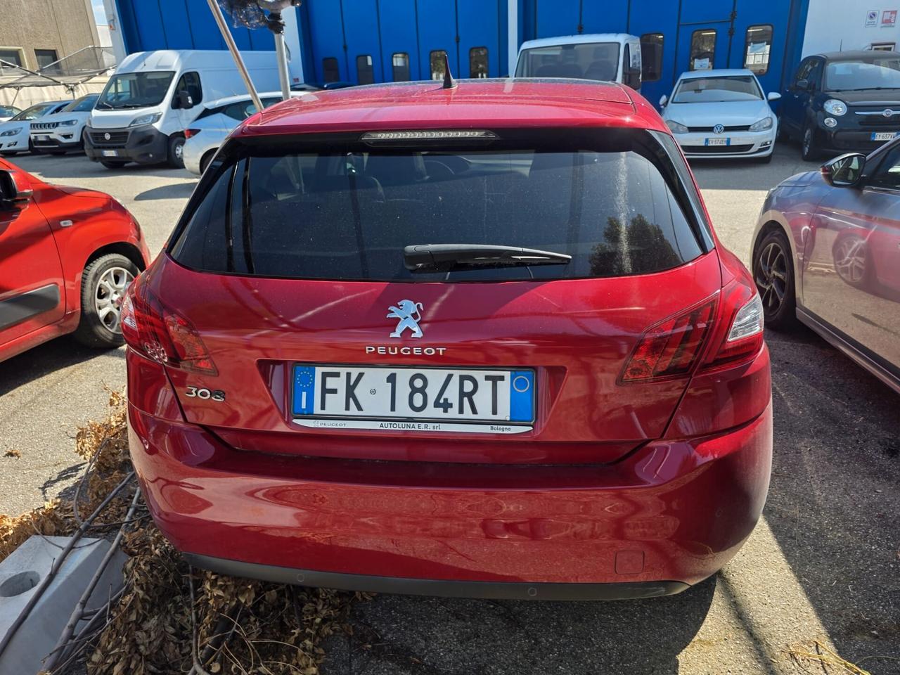 Peugeot 308 BlueHDi 120 S&S EAT6 Business